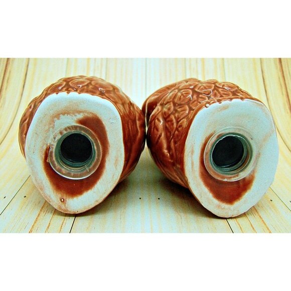 Unbranded Vintage Style Big Eyed Brown Owl Ceramic Salt & Pepper Shakers NWOT - Picture 3 of 9